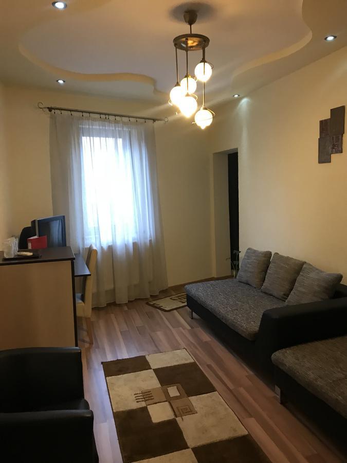 Pension Cleopatra Târgu-Mureş Zewnętrze zdjęcie