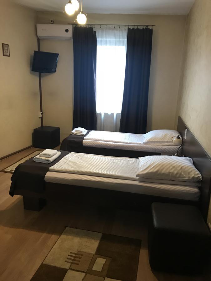 Pension Cleopatra Târgu-Mureş Zewnętrze zdjęcie